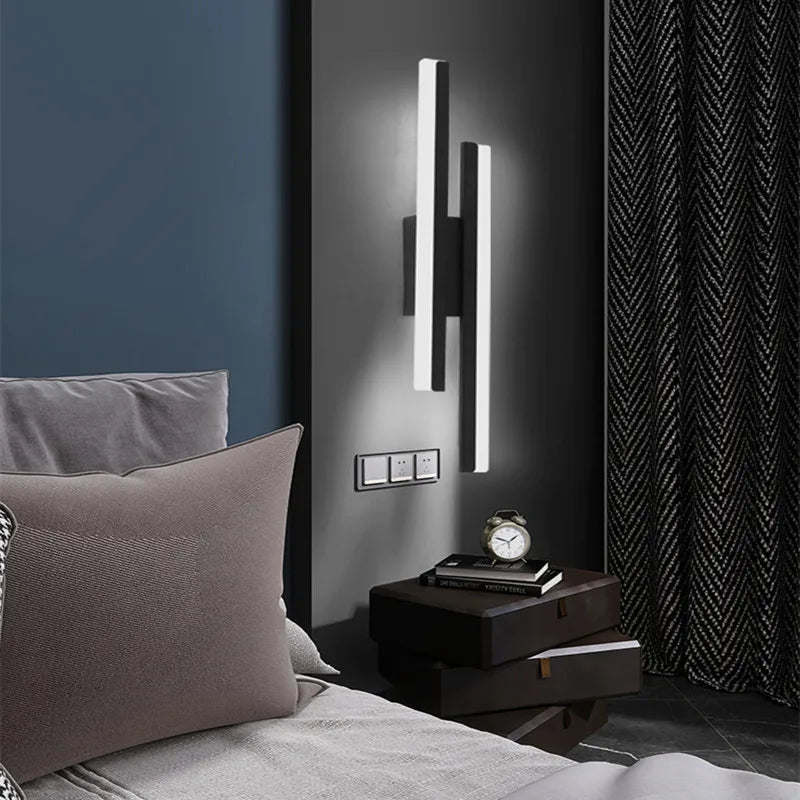 LumiGlow Moderne LED Vegglampe: Elegant Minimalistisk Lampe for Korridorer og Stuer
