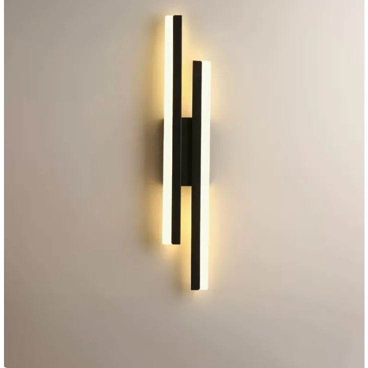 LumiGlow Moderne LED Vegglampe: Elegant Minimalistisk Lampe for Korridorer og Stuer