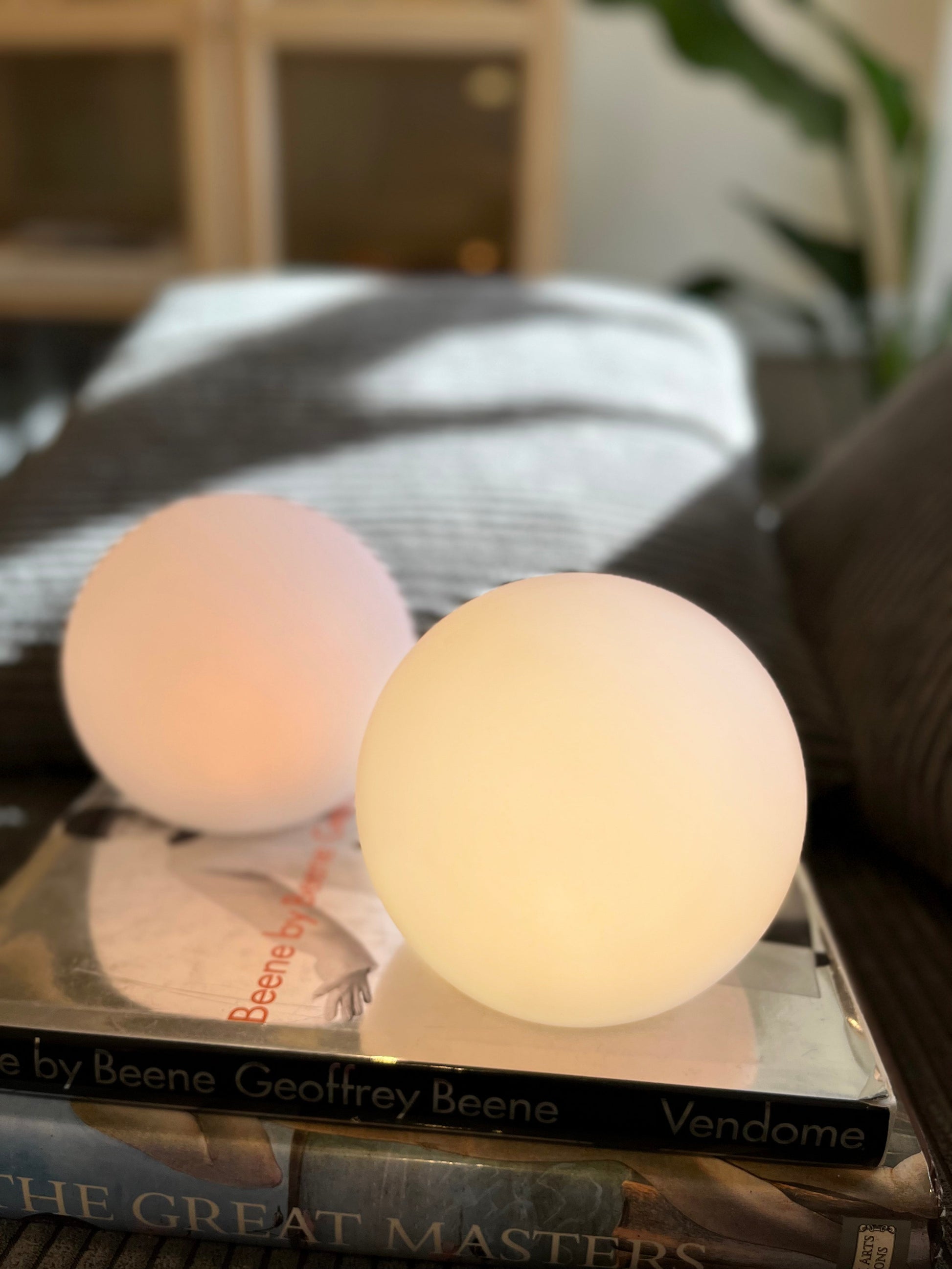 Moon trådløs LED bordlampe med oppladbare batterier - Endelig salg