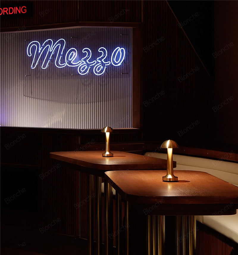 Mushroom Restaurant LED trådløs bordlampe