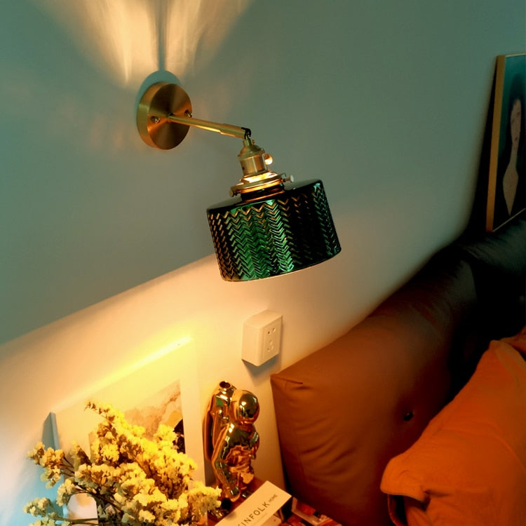 Nordisk grønn glassvegglampe