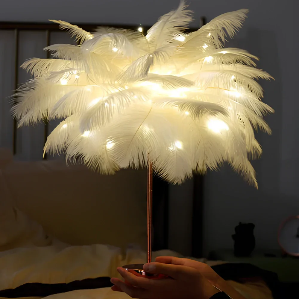 Aurora Feather Lamp – Elegant mjukt sken för hem och inredning