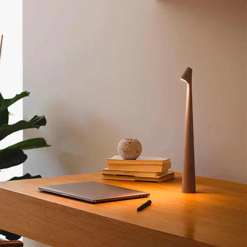 Nordische minimalistische Design-Tischlampe kabellos