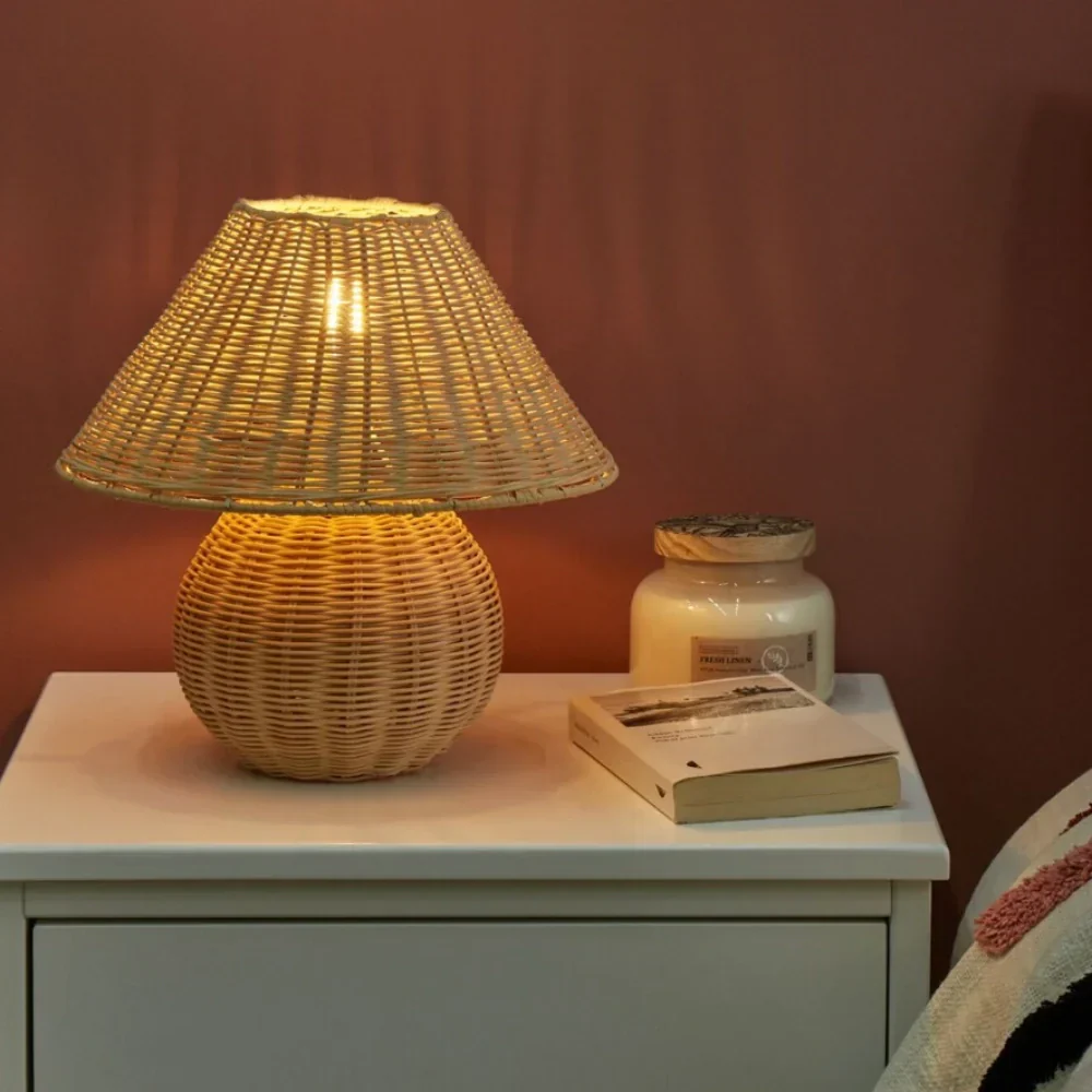 Lampe de table EcoBamboo – Éclairage durable et minimaliste pour espaces modernes