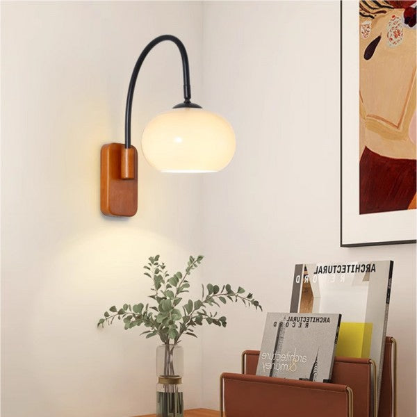 Bauhaus Persimmon drehbare Glas-Wandlampe