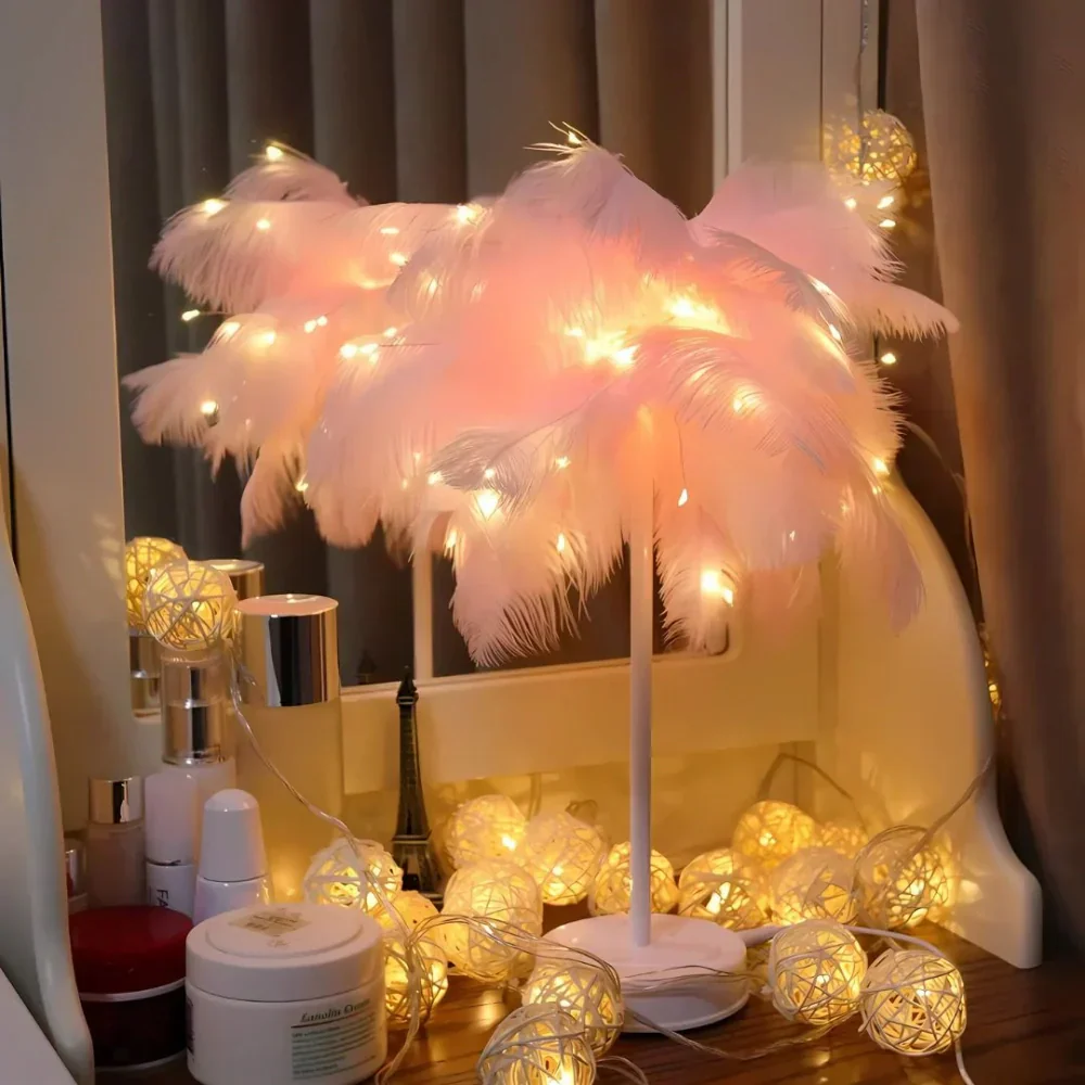 Aurora Feather Lamp – Elegant mjukt sken för hem och inredning