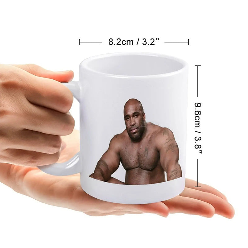 Pár hrníčků měnících barvu