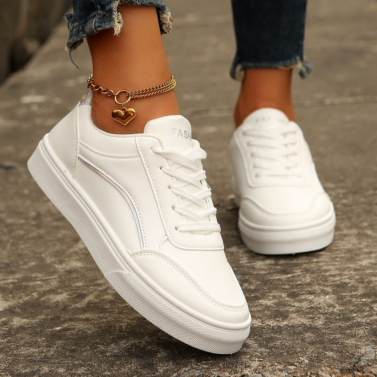 SNEAKERS NOIRES CHIC & TENDANCE