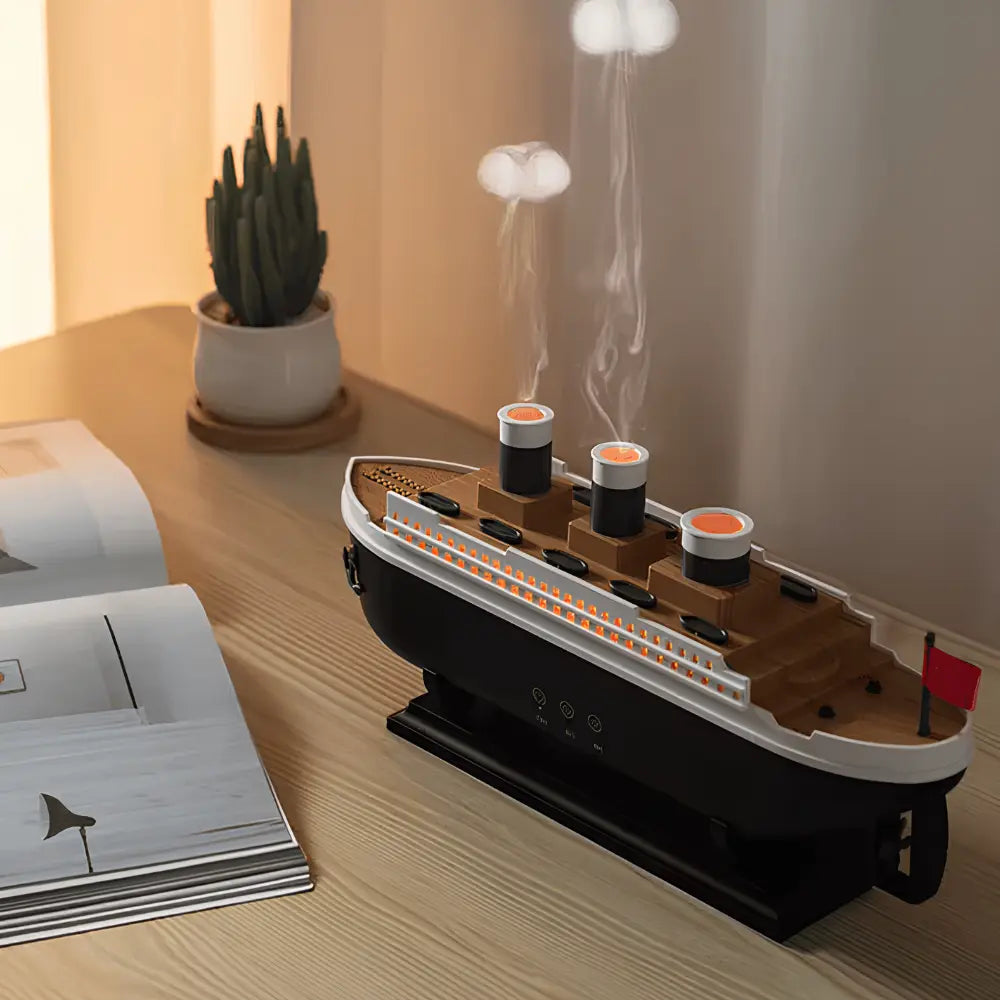 Humidificateur de Bateau Ocean Mist – Brume Fraîche Ultrasonique & Aromathérapie