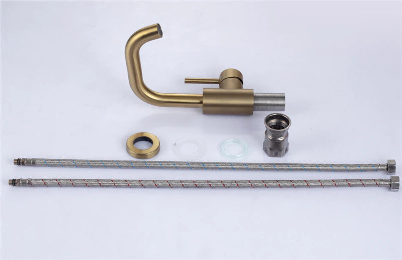 Classic Brass Single Handle Bathroom Faucet