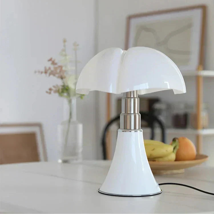 ClassicGlow – Elegant Retro-Inspired LED Lamp | 10W Lippu Chip | Warm Ambient Lighting