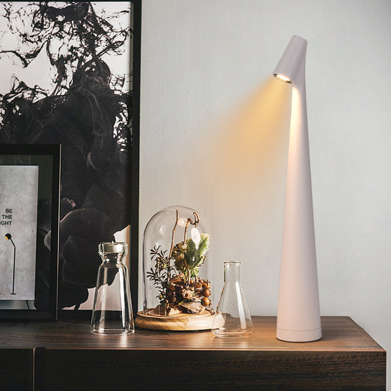 Nordische minimalistische Design-Tischlampe | Kabellos | LED | Leselampe | Esslampe