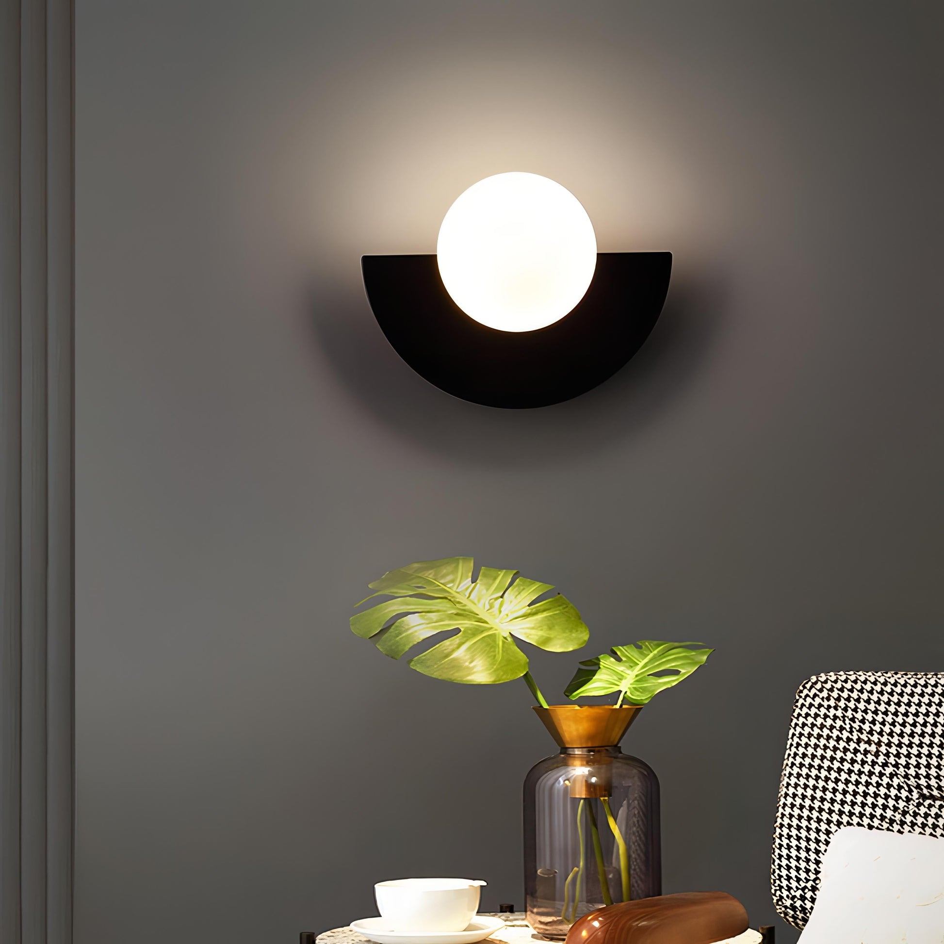 ÉclatNordique - Everest semi-sirkulær vegglampe