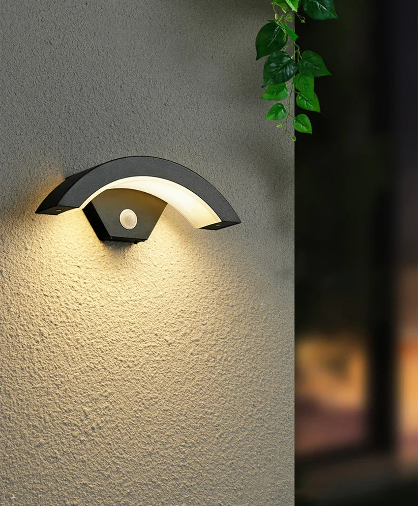 Appliques murales extérieures Luna Curve