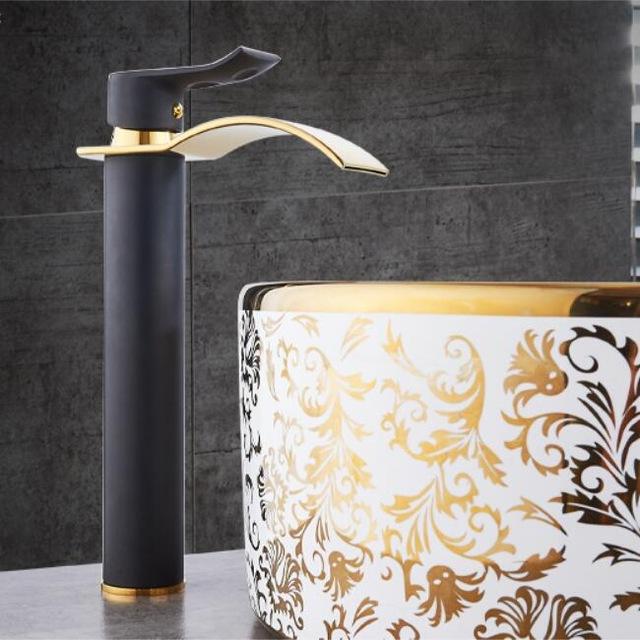 Robinet de salle de bain de luxe cascade en laiton doré et blanc - Robinet de lavabo contemporain à montage sur plage avec poignée unique