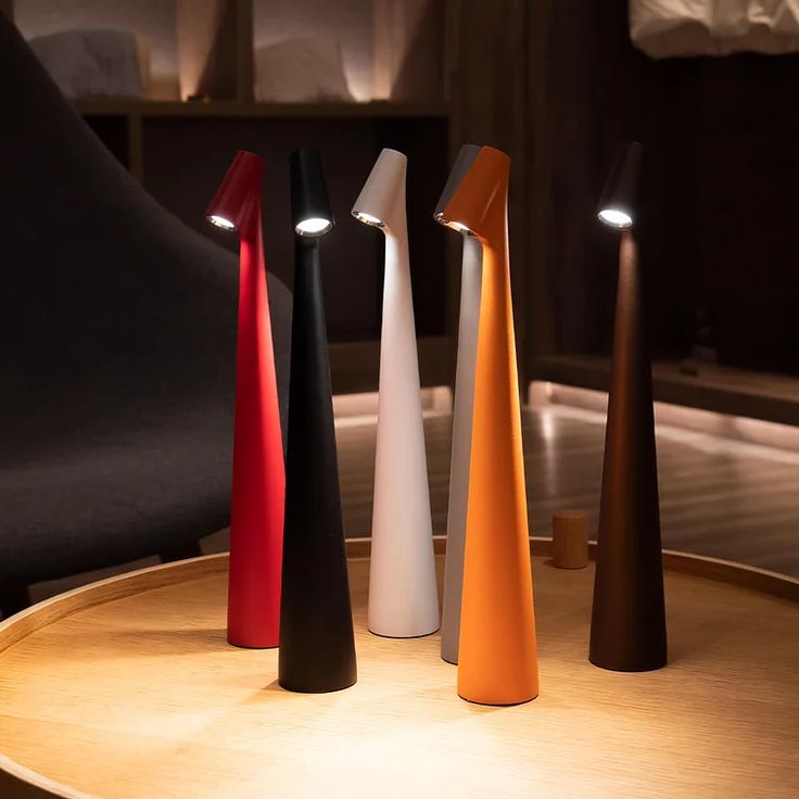 Minimalistisches nordisches Design Tischlampe | Kabellos | LED | Leselampe | Esszimmerlampe