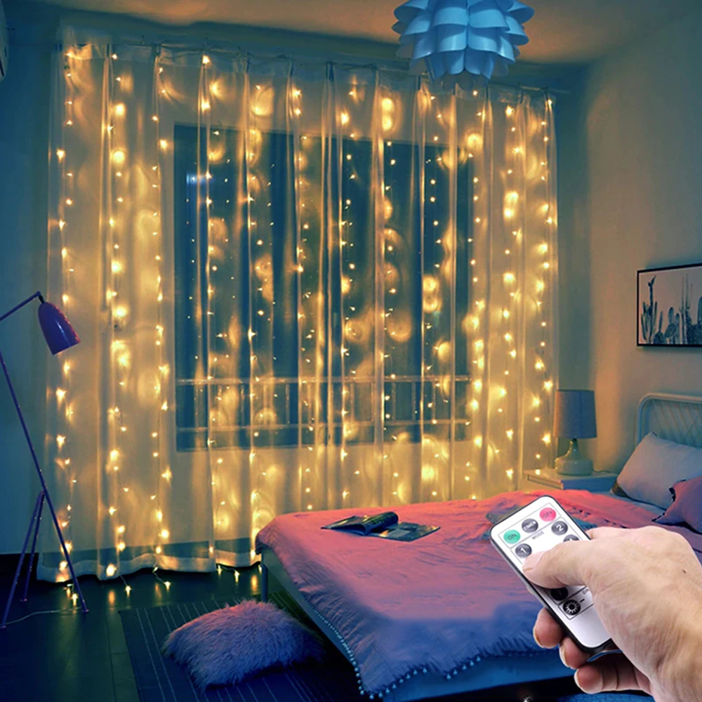 Guirlandes lumineuses LED en forme de rideau