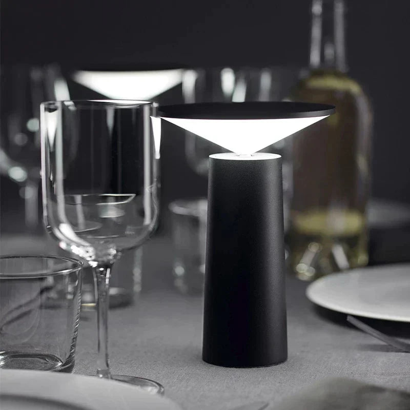 Lampe LED réglable RadianceFlex – Portable, dimmable et moderne