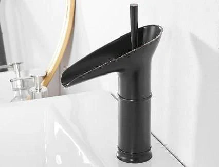 Robinet de lavabo de salle de bain antique style cascade