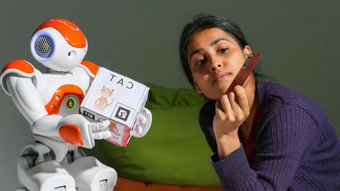 High-Tech Künstliche Intelligenz Roboter – Fortschrittlicher humanoider Begleiter