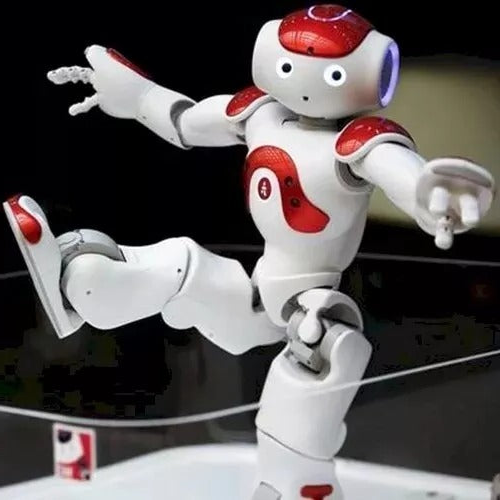 High-Tech Künstliche Intelligenz Roboter – Fortschrittlicher humanoider Begleiter
