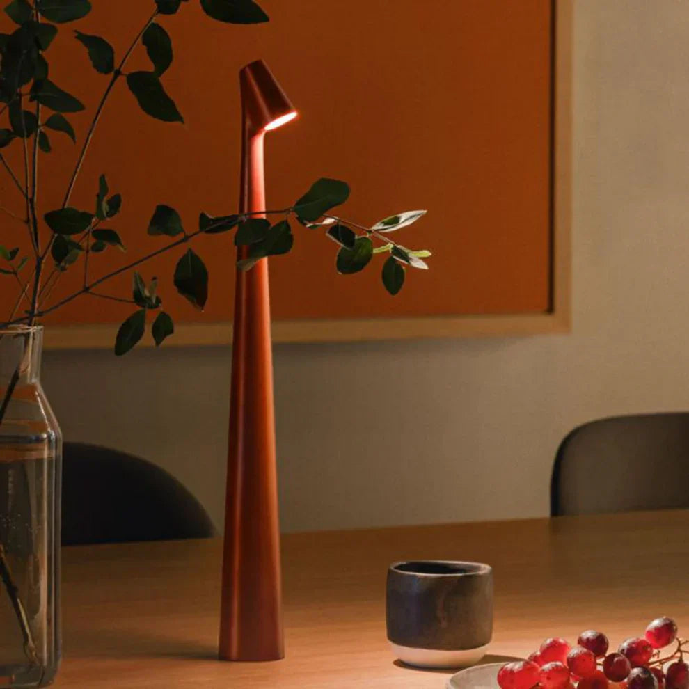 Nordische minimalistische Design-Tischlampe kabellos