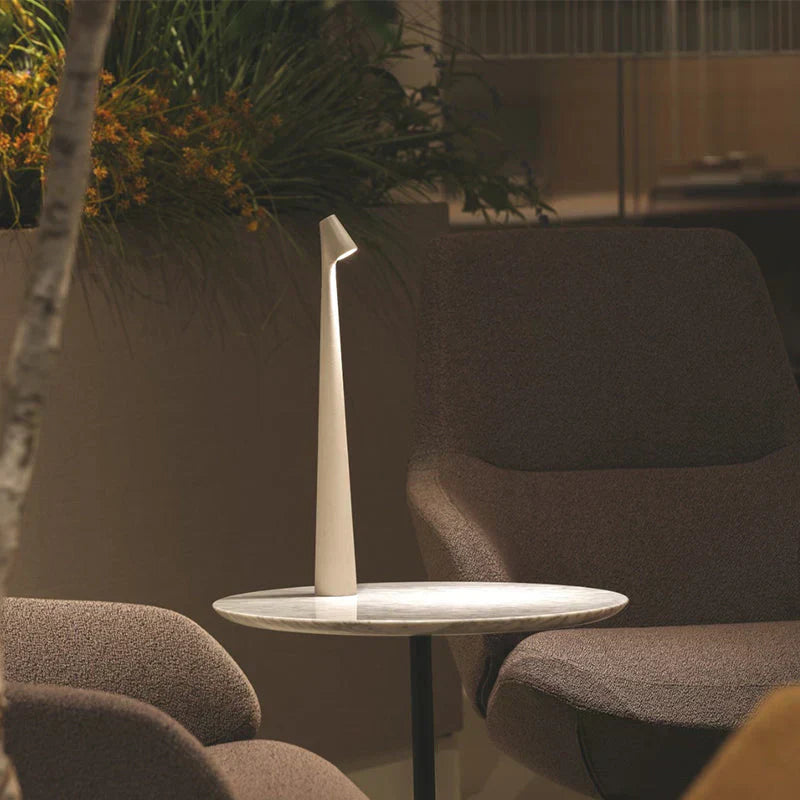 Nordische minimalistische Design-Tischlampe kabellos